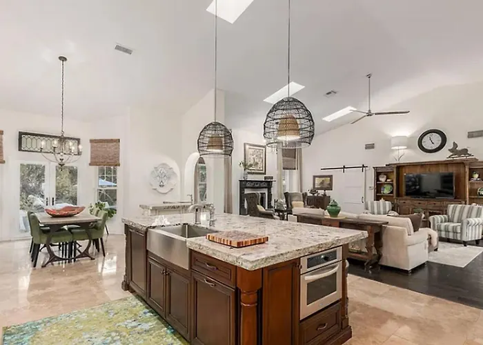 Serene Oasis Getaway W/heated Pool+outdoor Space! * Mesa