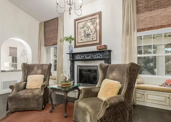 Holiday home Serene Oasis Getaway W/heated Pool+outdoor Space! Mesa
